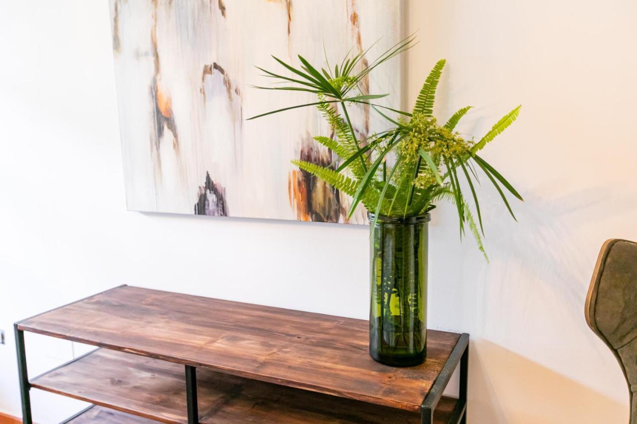 Apartamento 3 Dormitorios En Calle San Vicente. Seville Ngoại thất bức ảnh