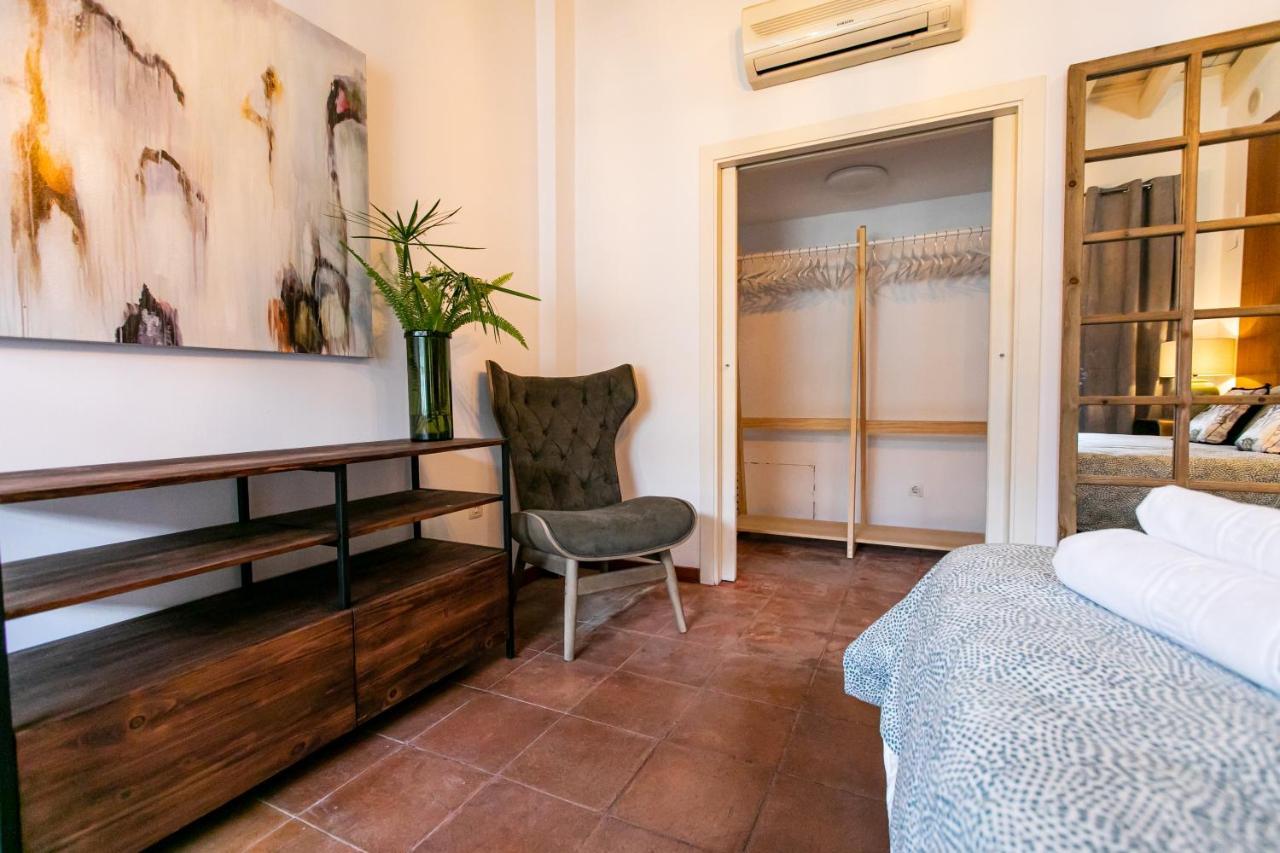 Apartamento 3 Dormitorios En Calle San Vicente. Seville Ngoại thất bức ảnh